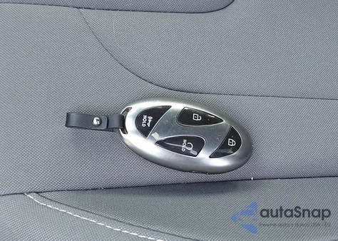 2024 Hyundai Elantra Sel from USA, damaged, VIN KMHLM4DG5RU830720